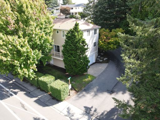 4133 Flora Dr, Fircrest, WA 98466 1XLU