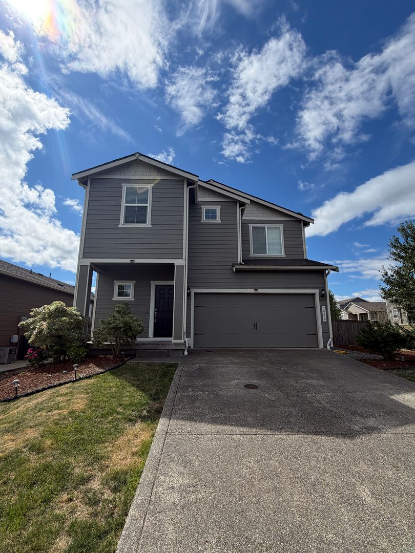 Spanaway House: 1922 193rd St. E.