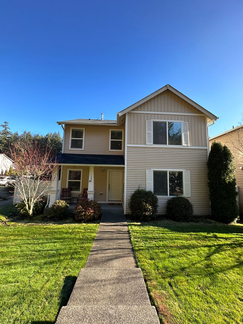 DuPont House: 1204 Burnside Place