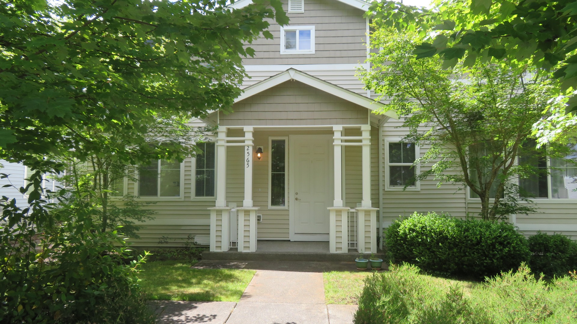 DuPont Condo: 2565 Evans Court