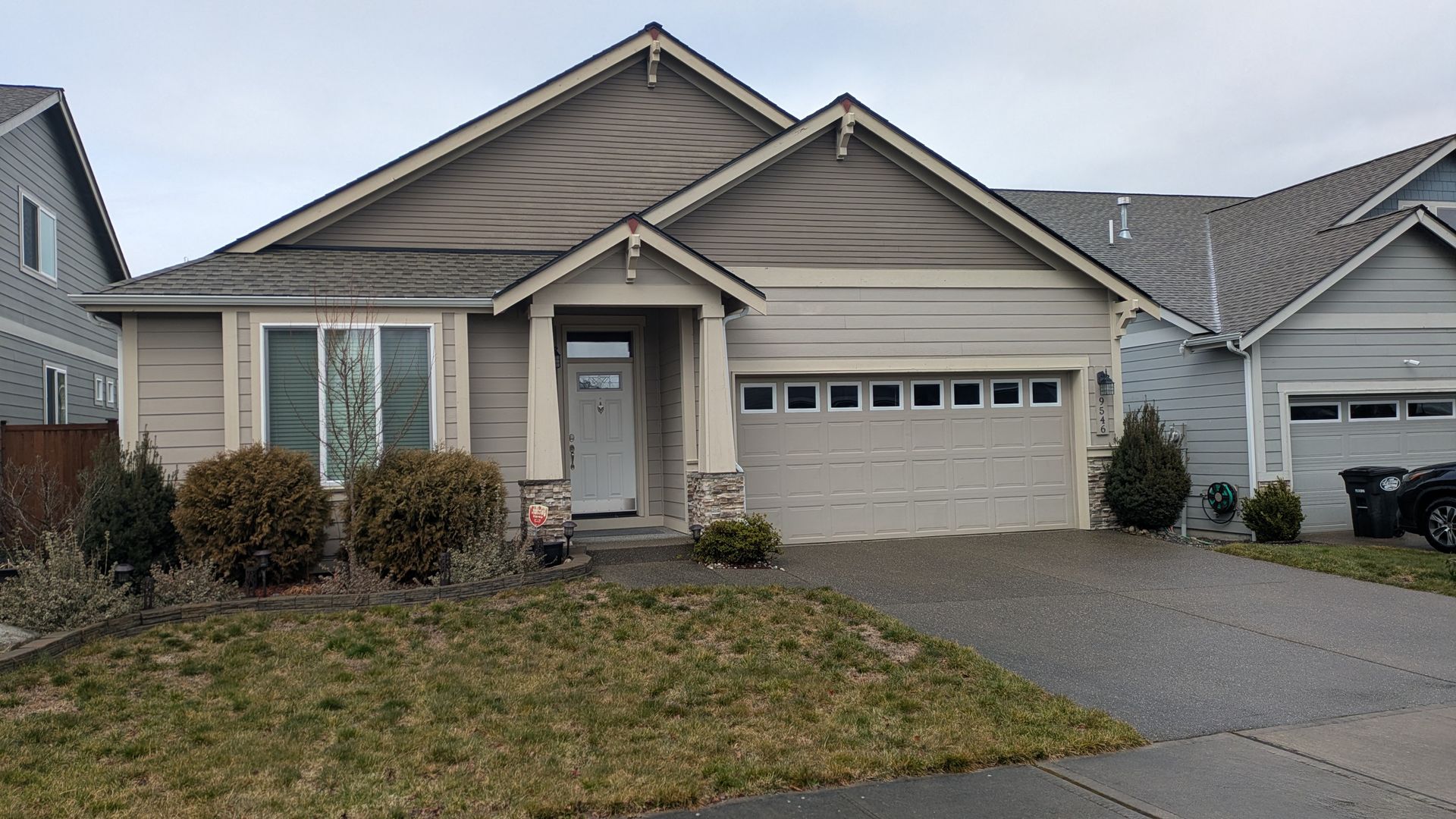 Lacey House: 9546 6th Way SE
