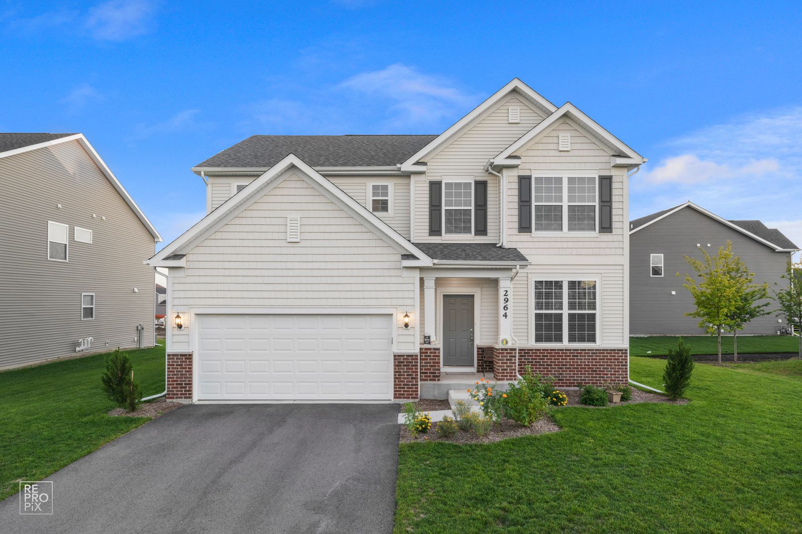 Naperville House: 2964 Lancelot Ln