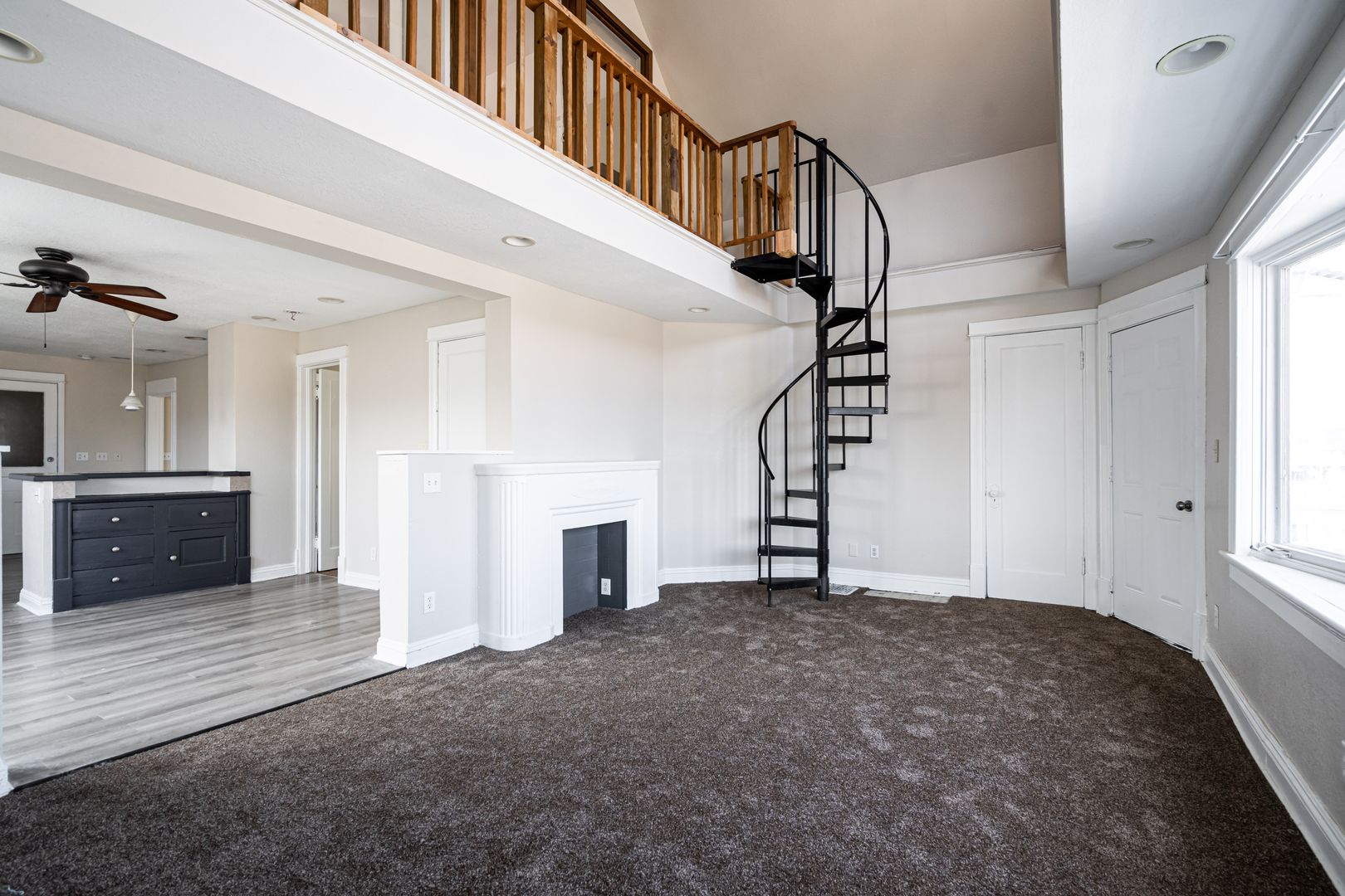 Milwaukee Townhome: 3315 N Holton