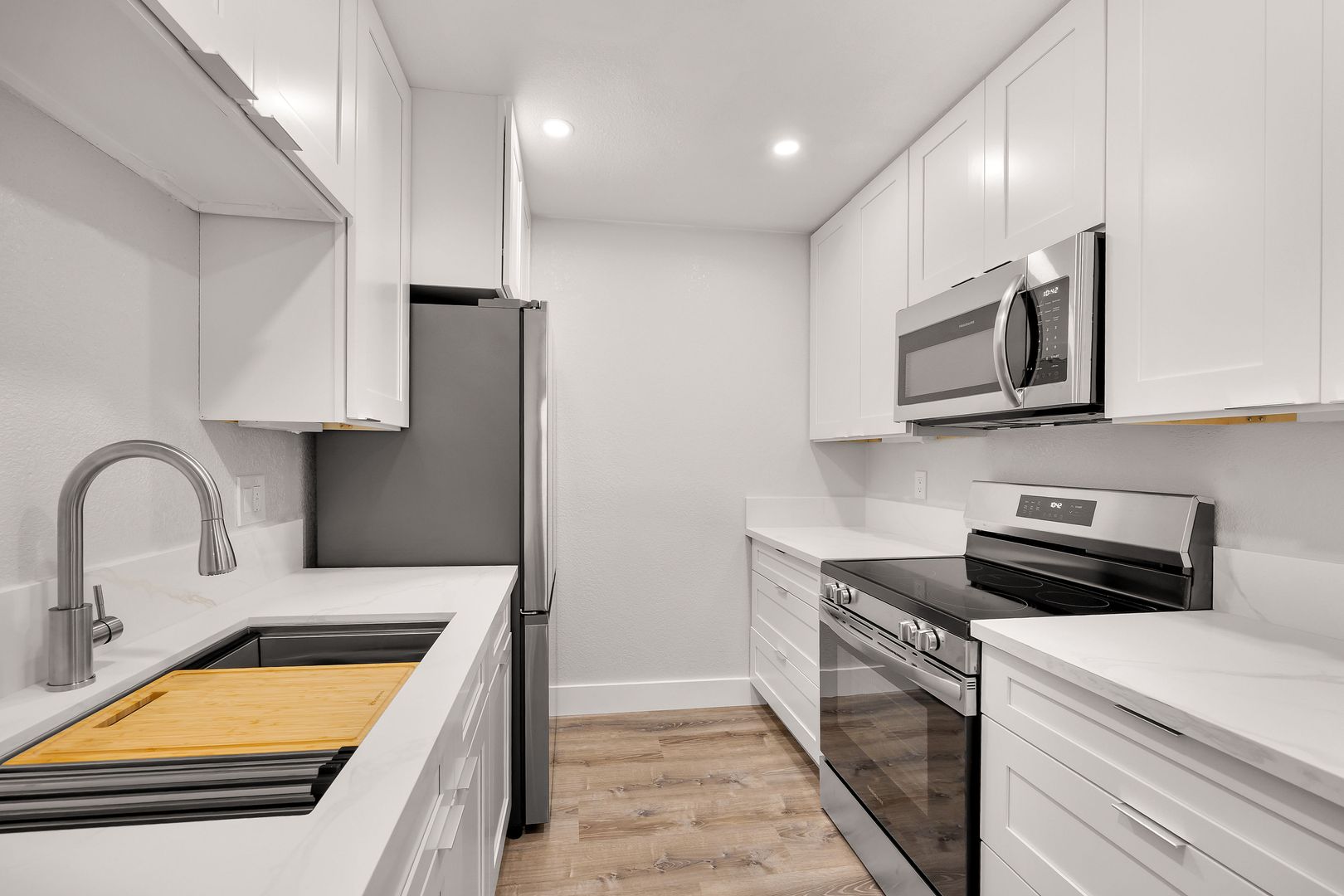 San Diego Condo: 5252 Orange Ave Unit 613