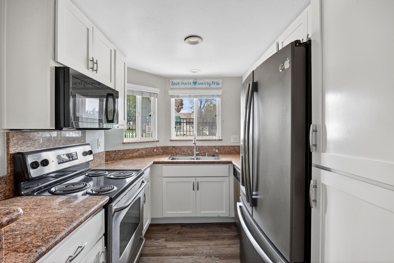 Escondido Condo: 495 San Pasqual Valley Rd