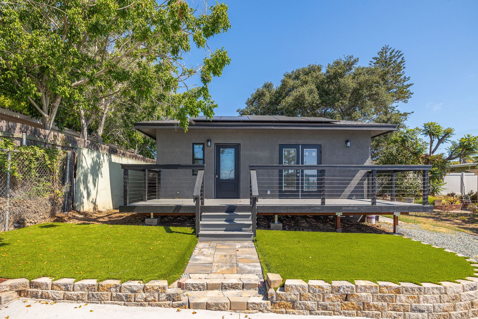 La Mesa House: 4522 68th St
