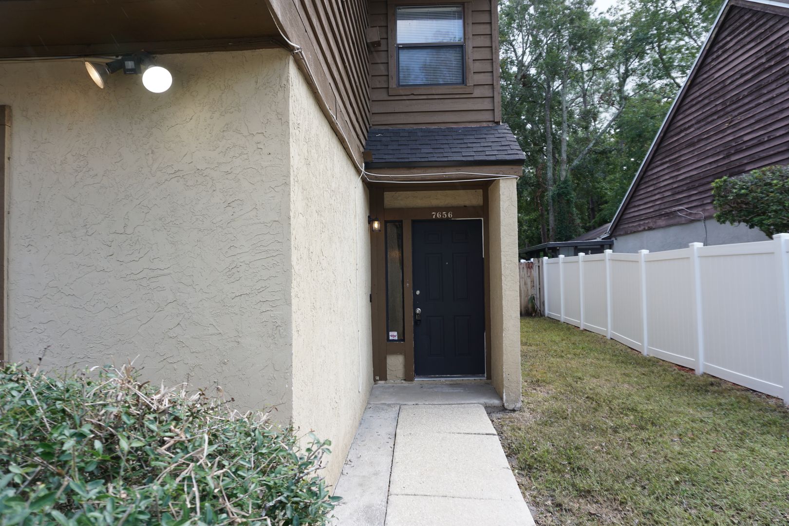 Jacksonville Townhome: 7656 South Jana Lane