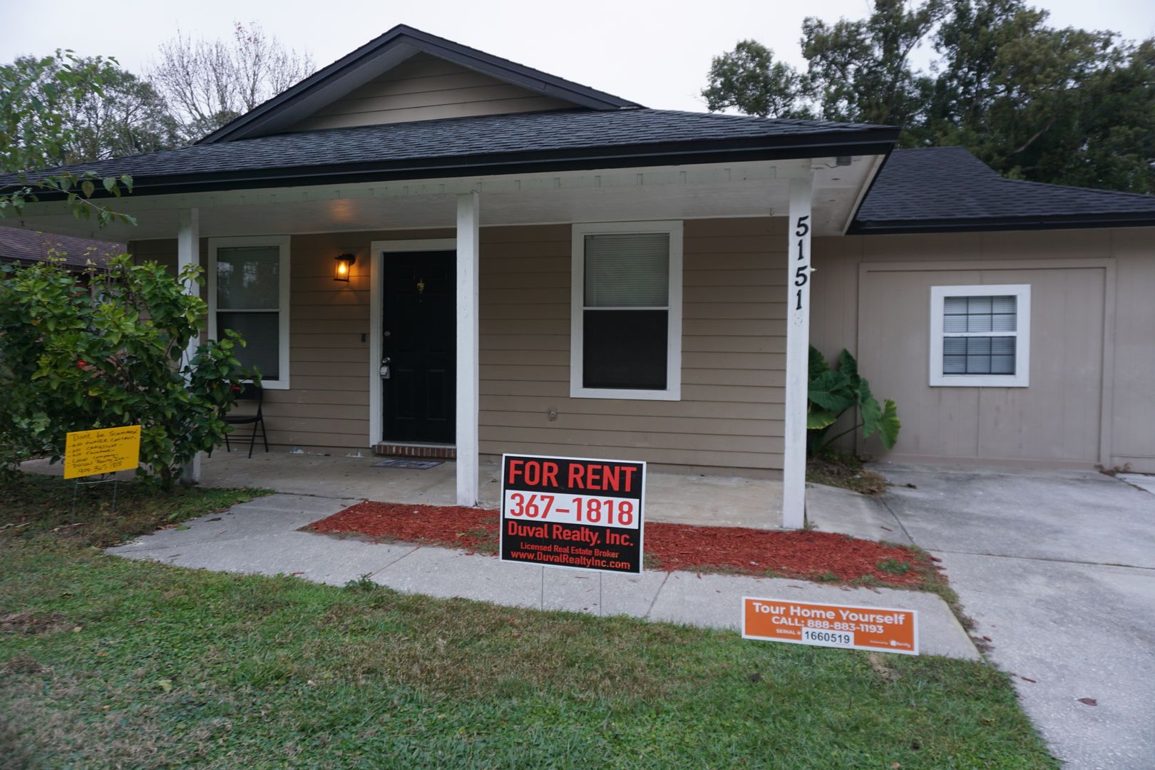 Jacksonville House: 5151 118th Street