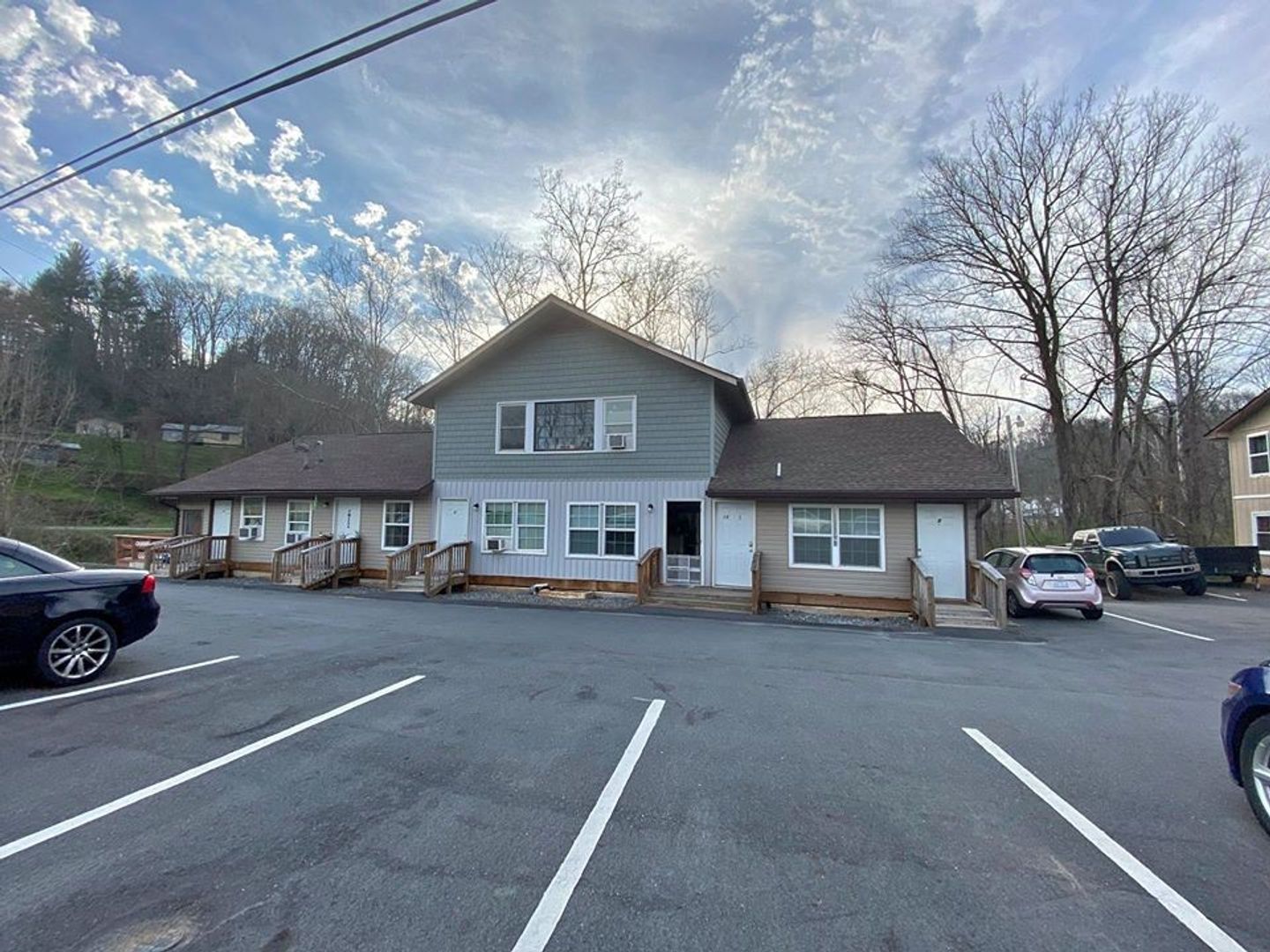 Cullowhee Apartment: 3110 Old Cullowhee Road