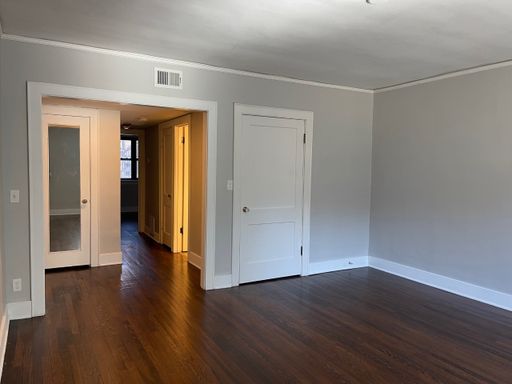Spacious 1 bedroom apartment in Midtown! – photo 1