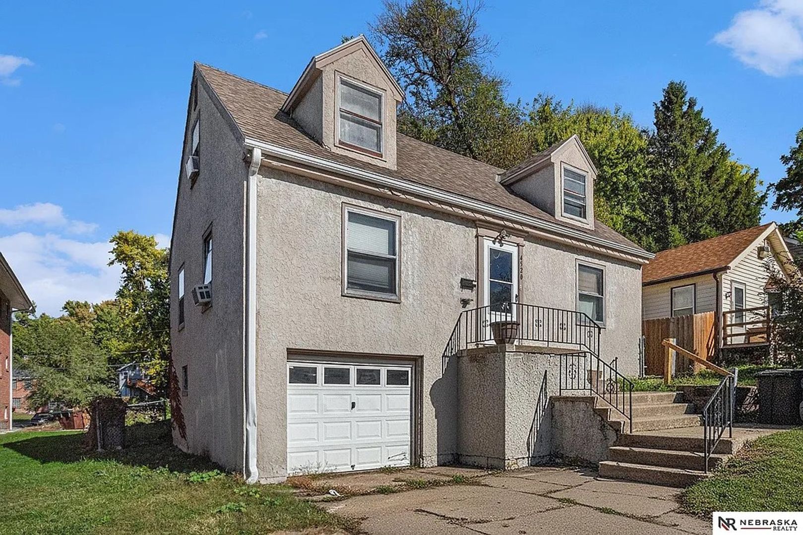 Omaha Apartment: 4520 Lafayette Ave