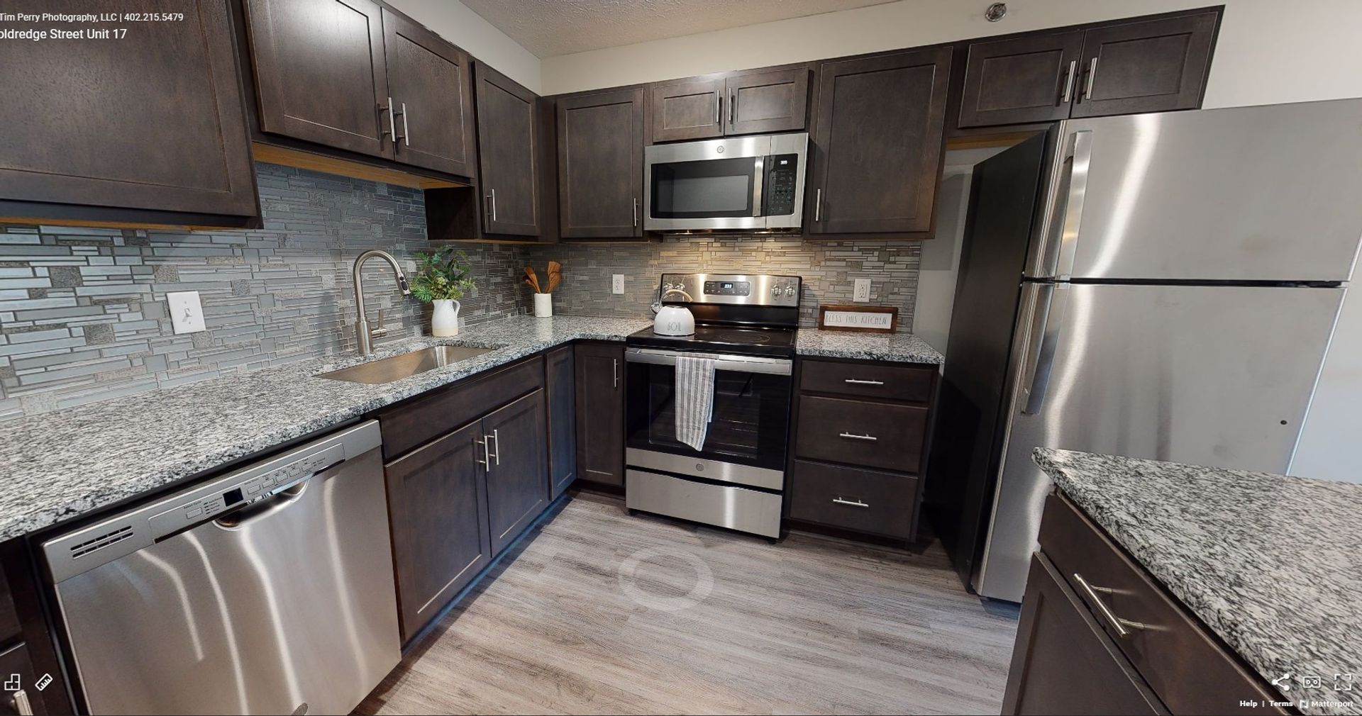 DreamVesting Loop, LLC (4001 Holdrege Street) 4 of 12