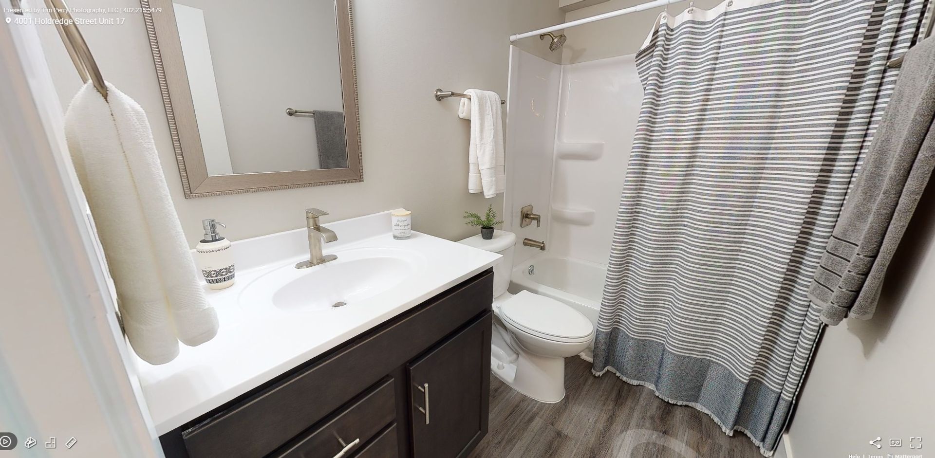 DreamVesting Loop, LLC (4001 Holdrege Street) 11 of 12