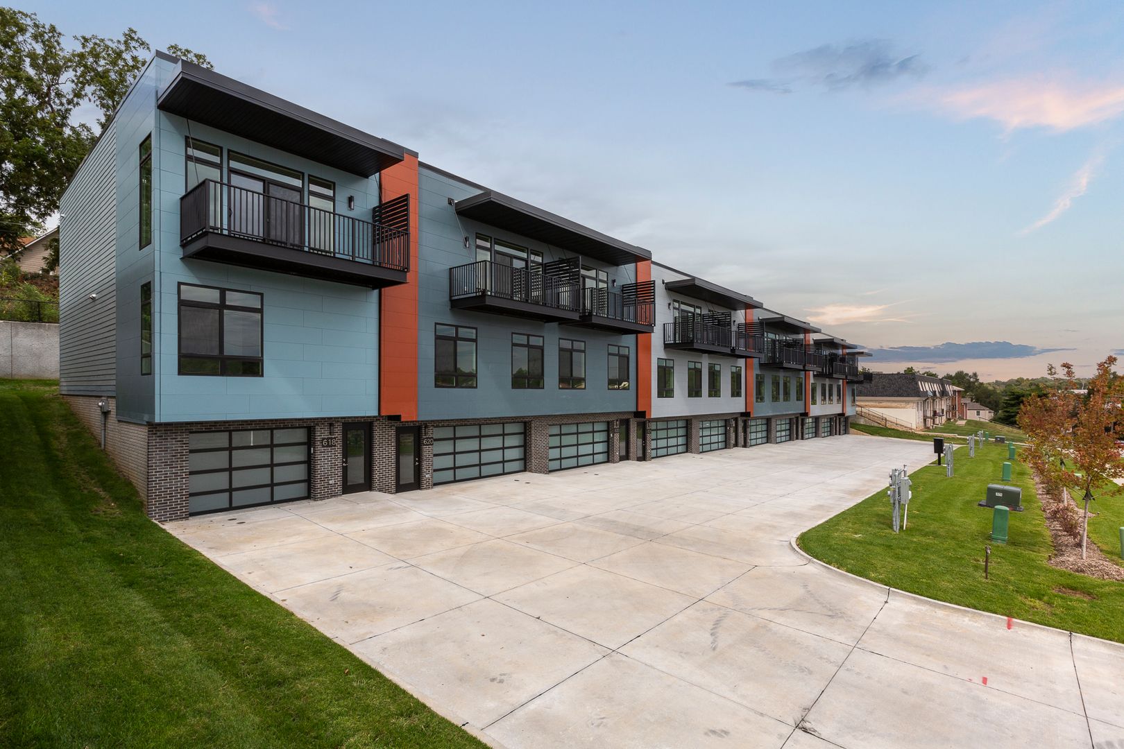 Omaha Townhome: 634 N 46th St