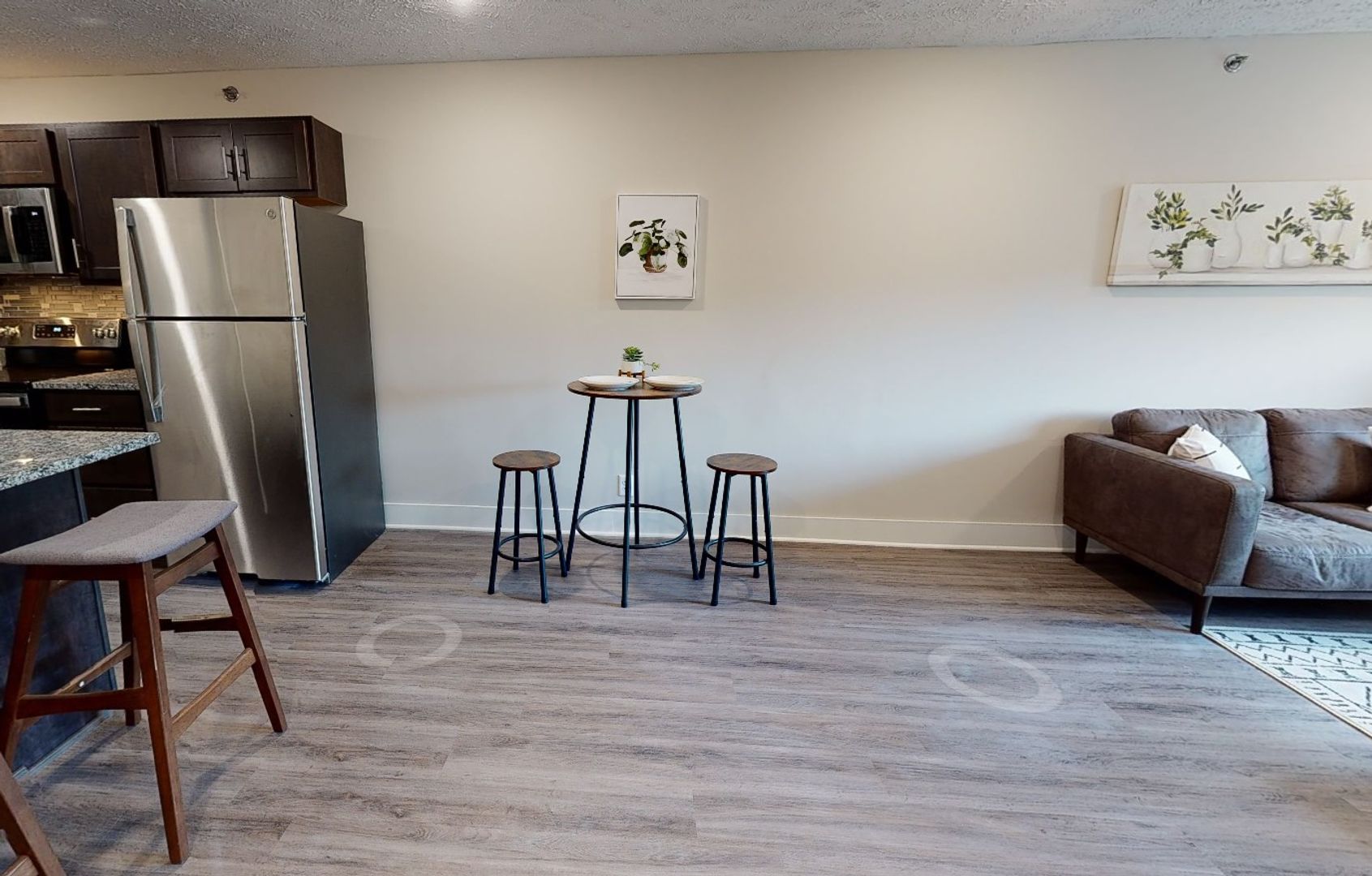 DreamVesting Loop, LLC (4001 Holdrege Street) 7 of 12
