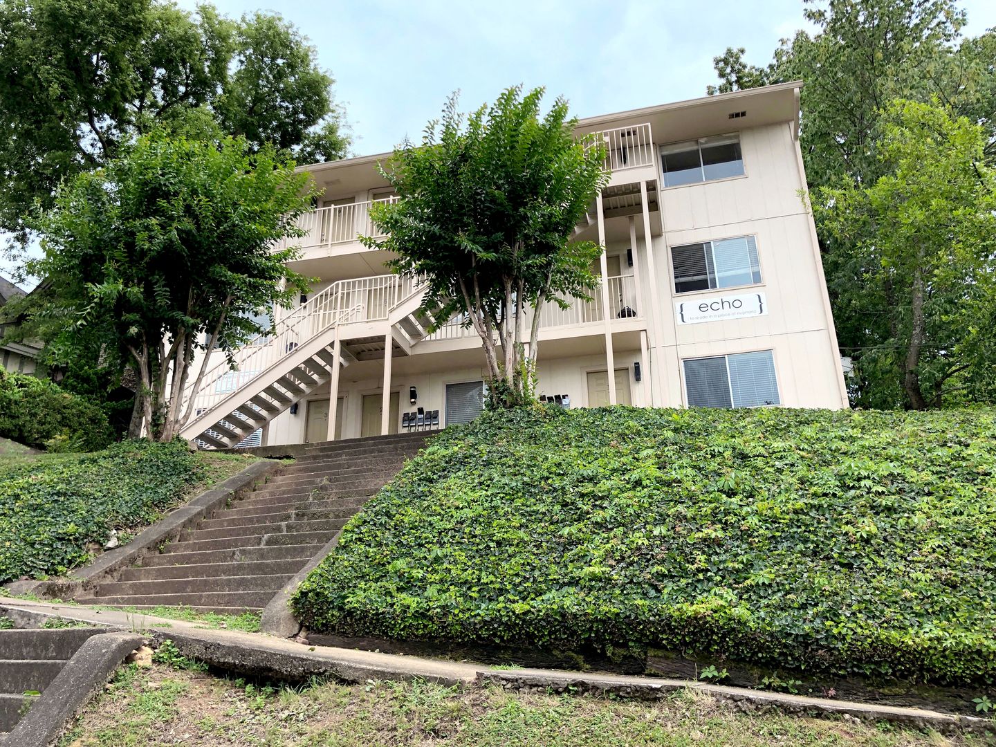 Birmingham Apartment: 2511 Caldwell Avenue South
