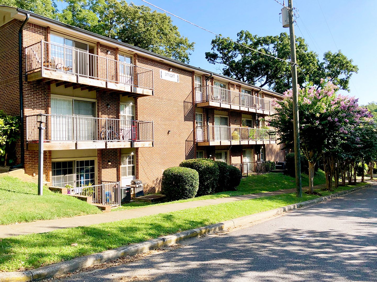 Birmingham Apartment: 2716 11th Avenue South