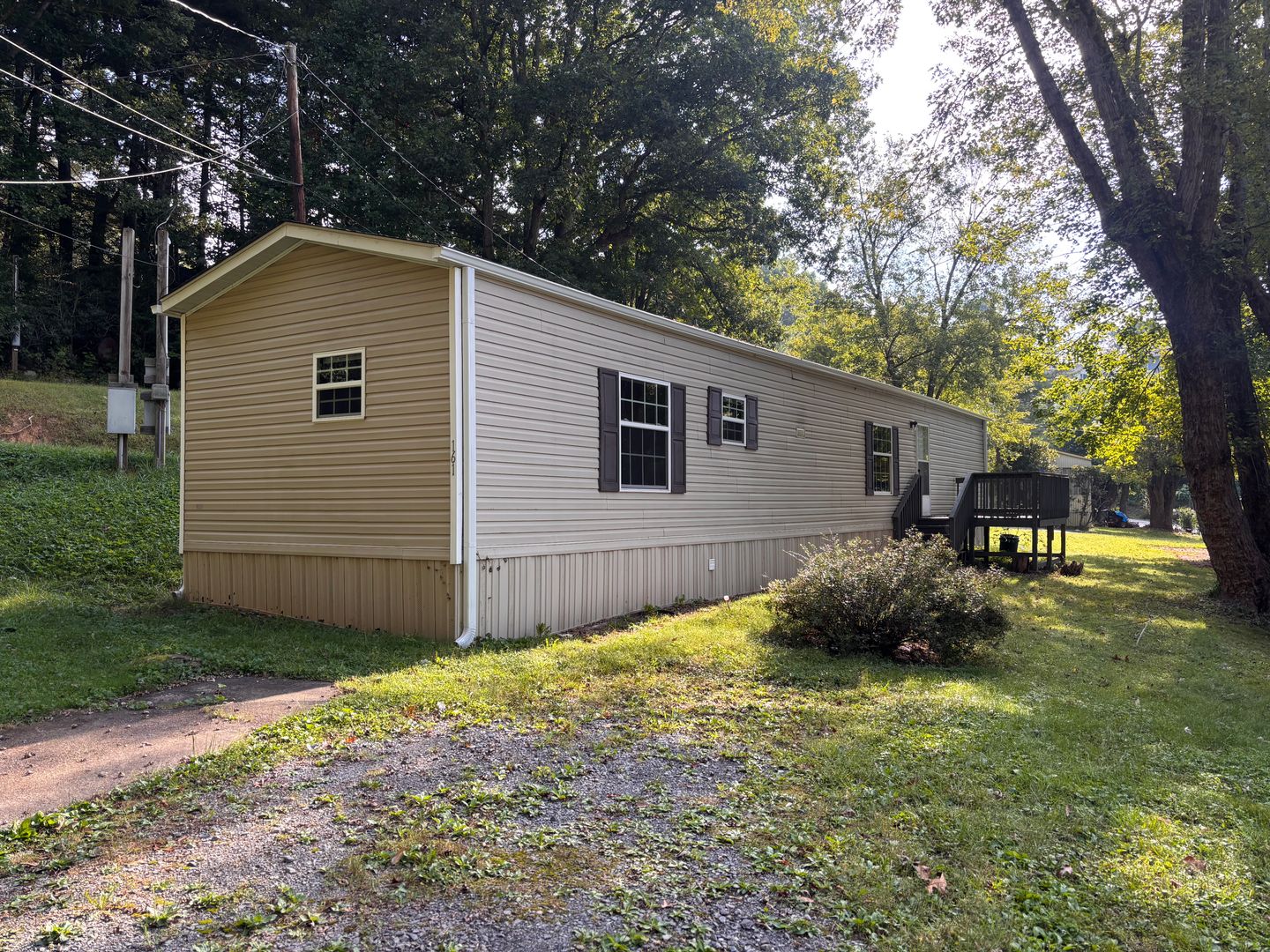 Waynesville Apartment: 161 Wagon Wheel Circle