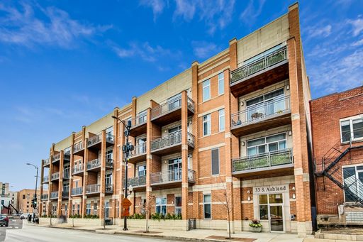 Ashland Place - Unit 102 – photo 1