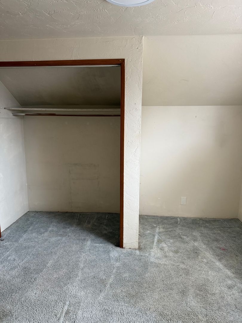 Eugene Apartment: 29866 Carol Ave