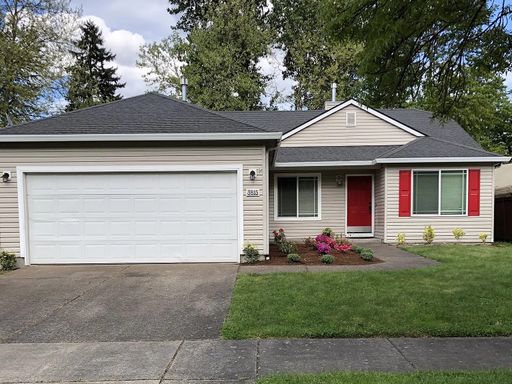 3 Bed | 2 Bath | 1,479 Sq Ft House in 3815 Century Dr, Eugene – photo 1
