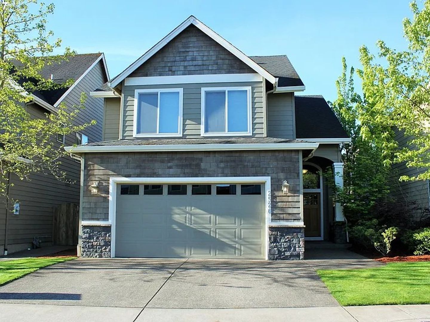 Eugene House: 2526 Belle Terra Dr