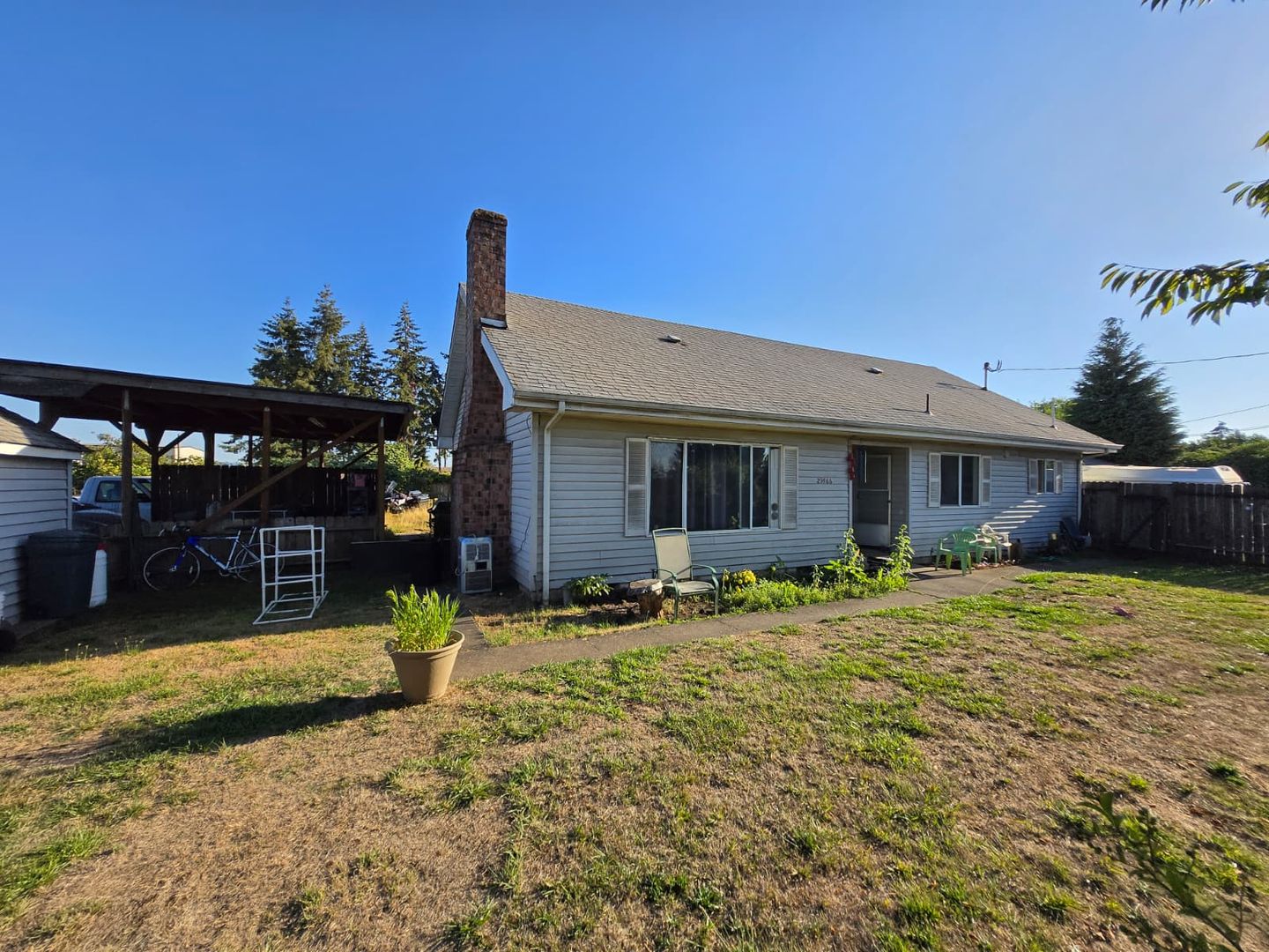 Eugene Apartment: 29866 Carol Ave