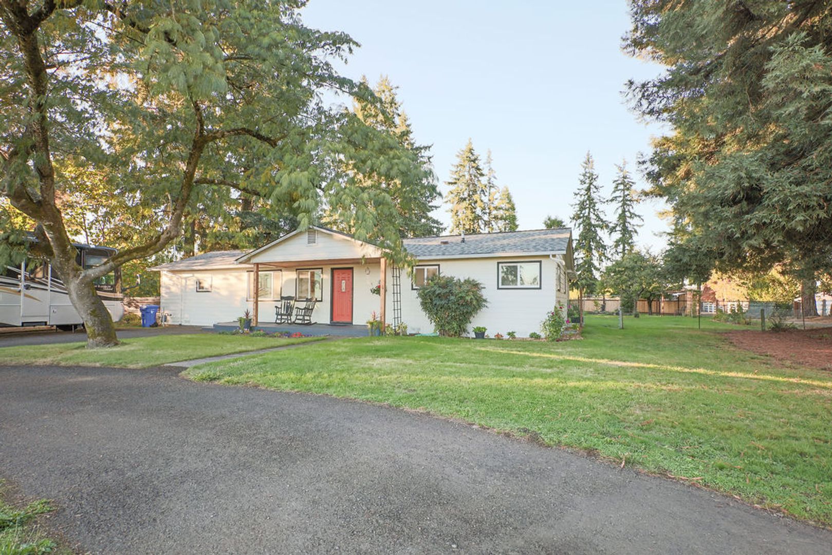 Junction City House: 29027 David Ln