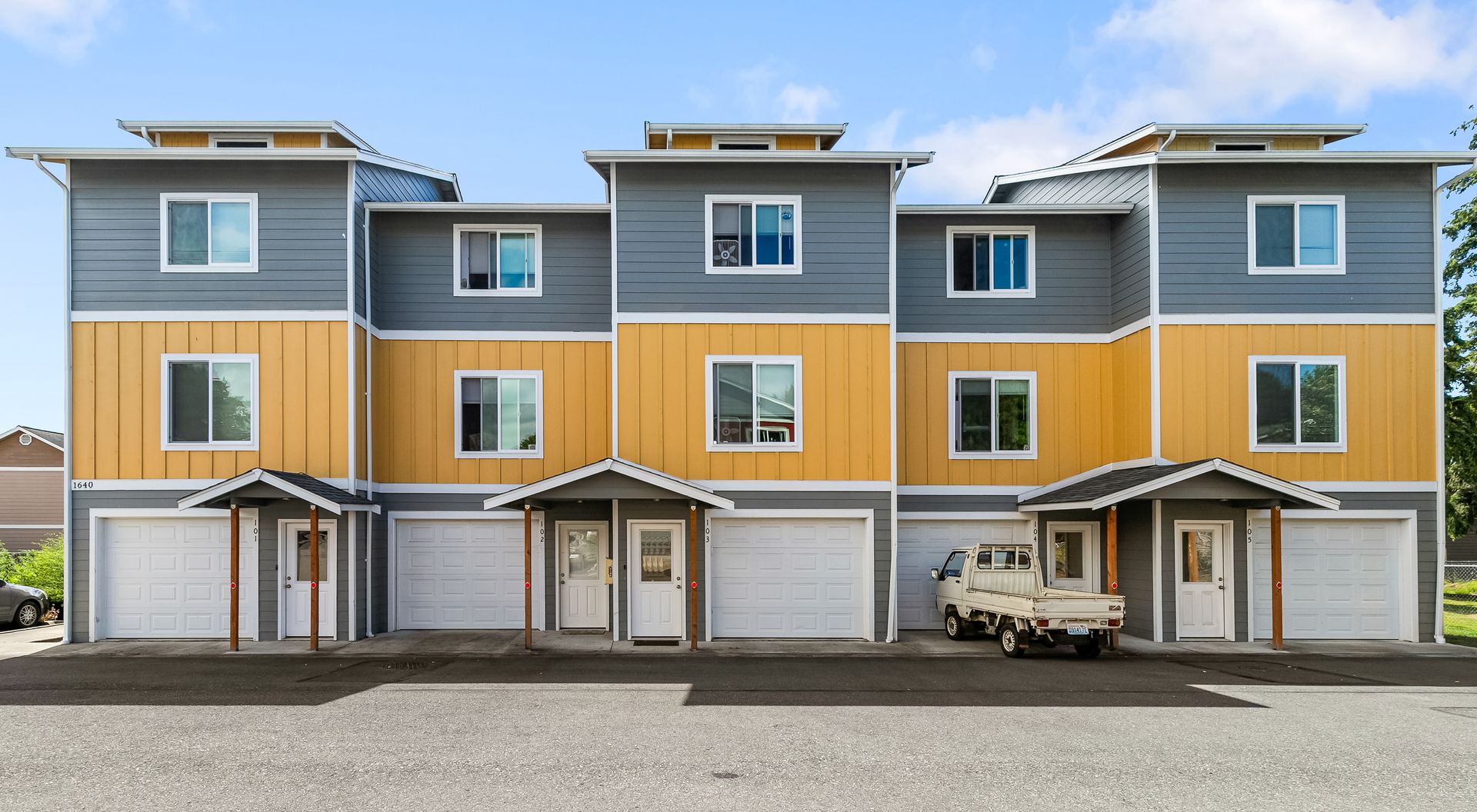 Bellingham Townhome: Eureka Townhomes