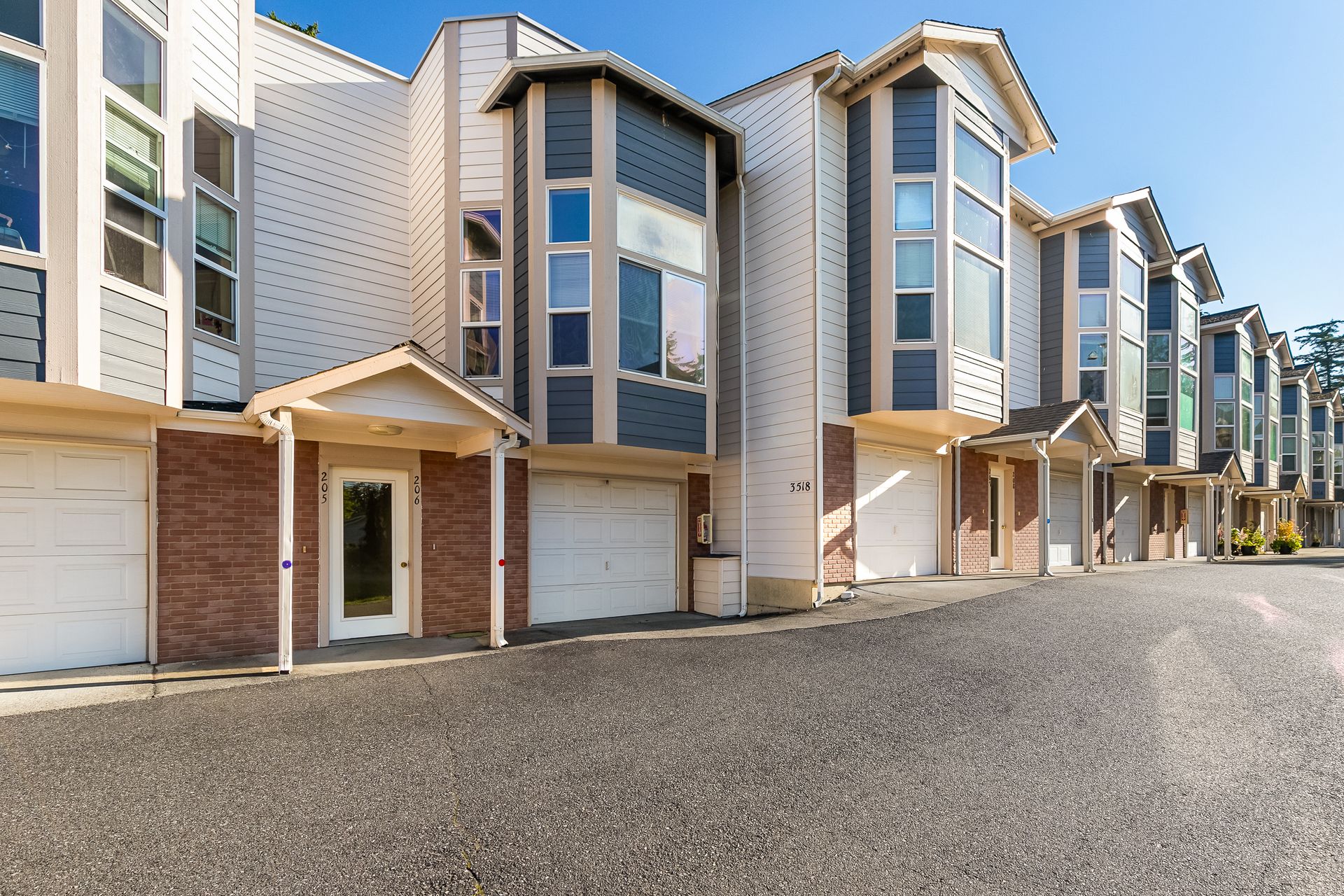 Bellingham Apartment: 3516 Northwest Ave