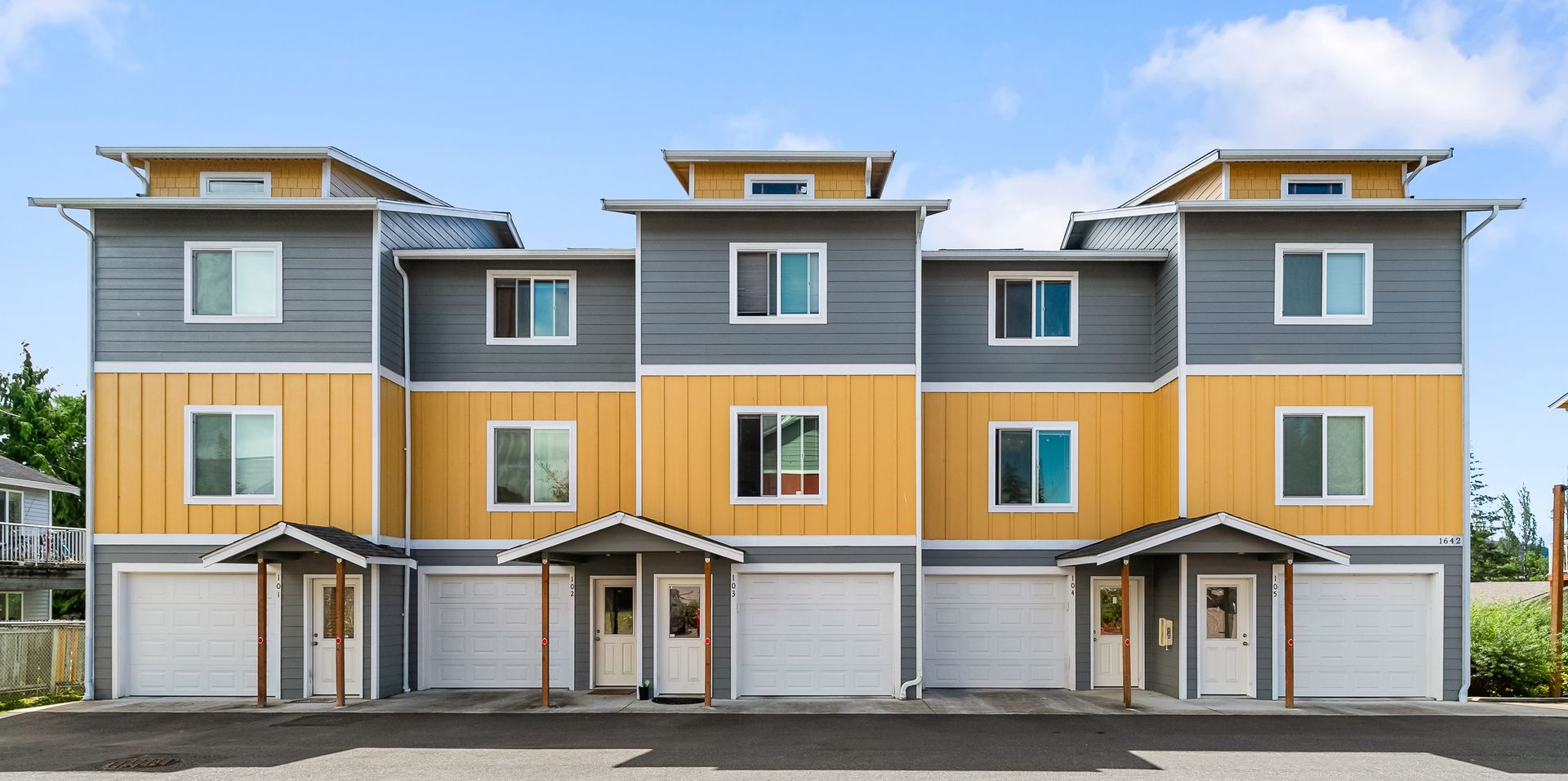 Bellingham Apartment: Eureka Townhomes East