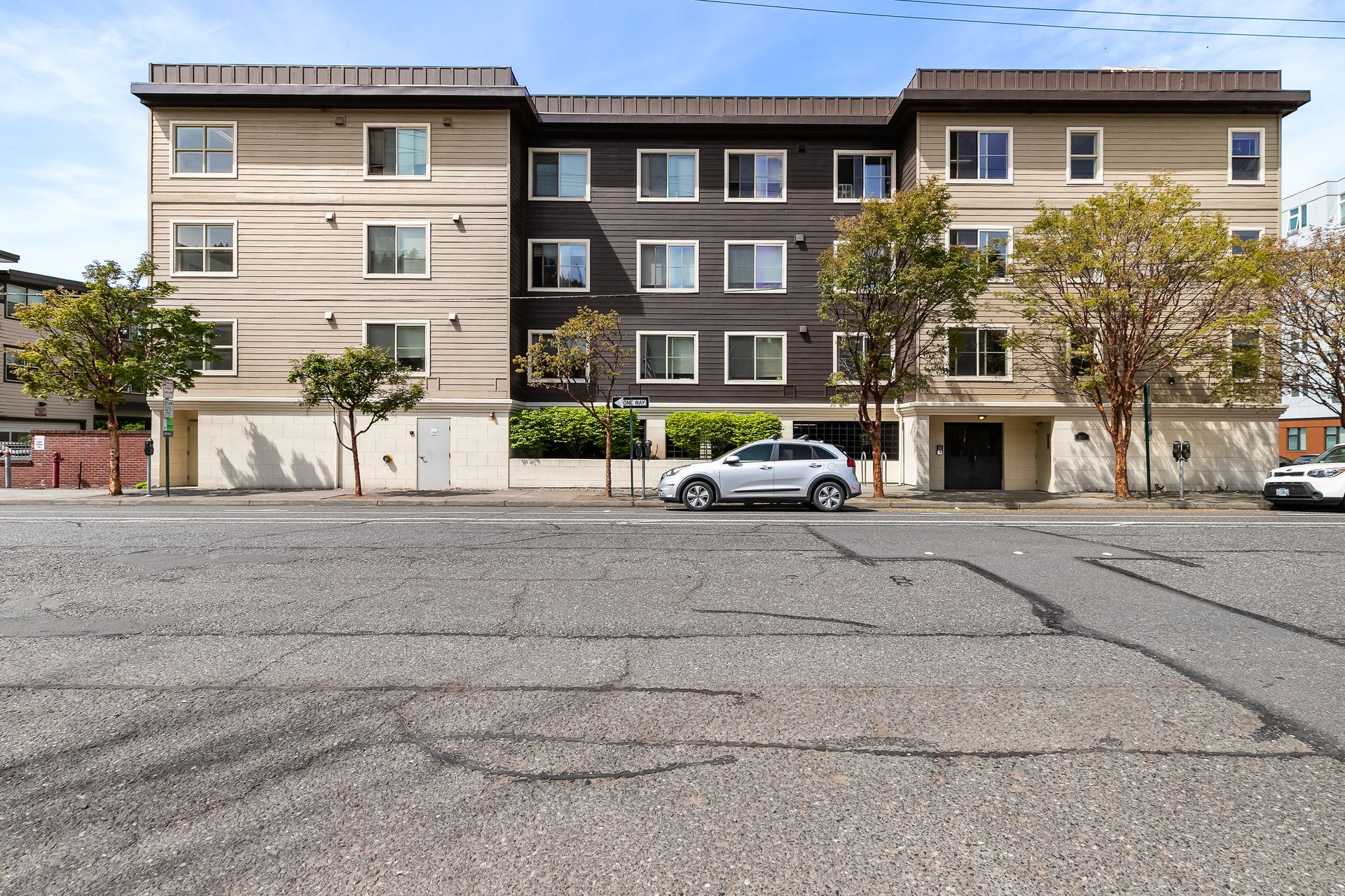 Bellingham Apartment: 839 N State Street