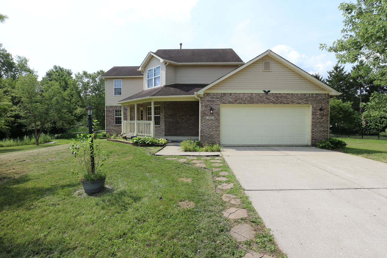 Westfield House: 501 Sonhatsett Dr
