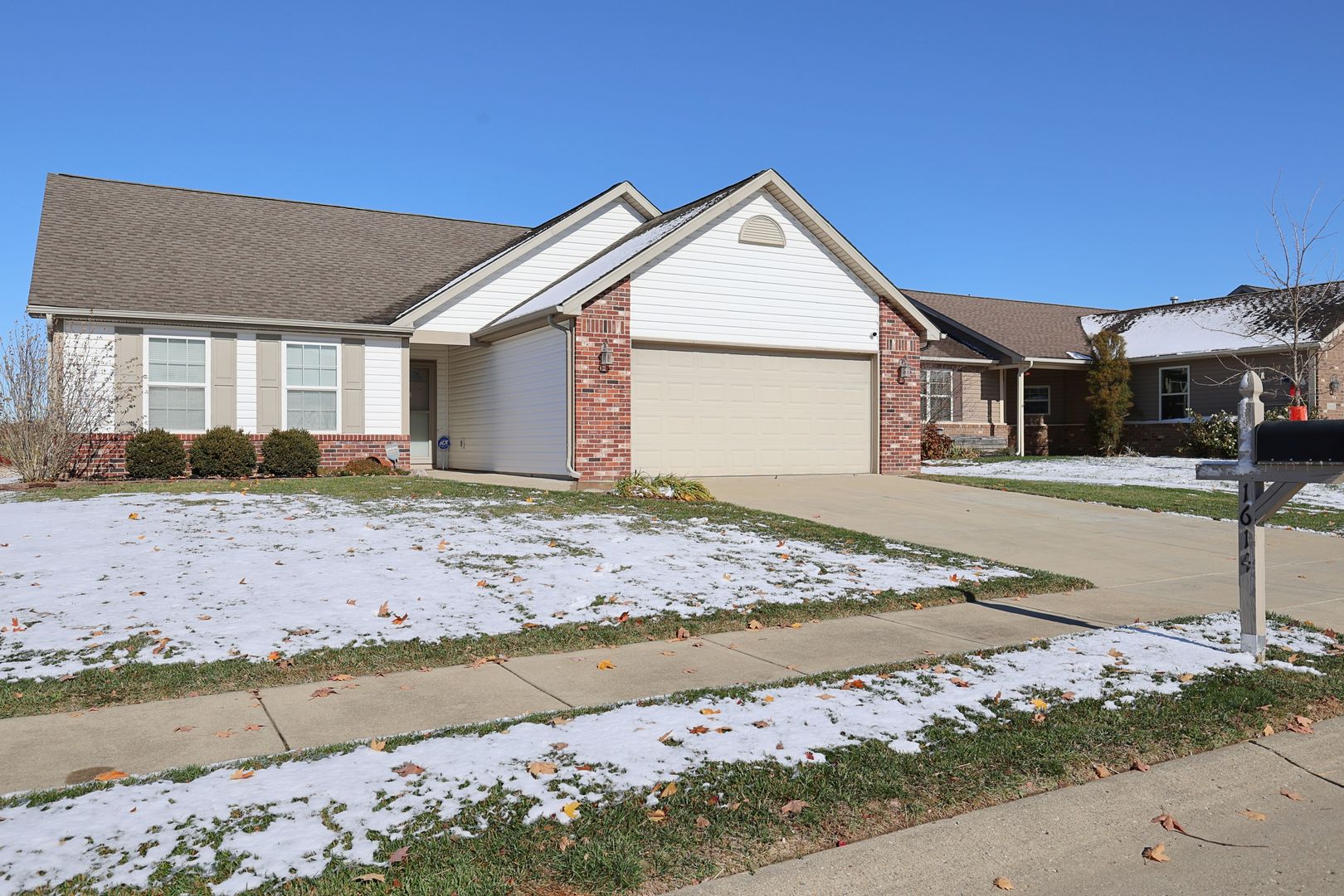 West Lafayette House: 1614 Candlewick Ln - 1