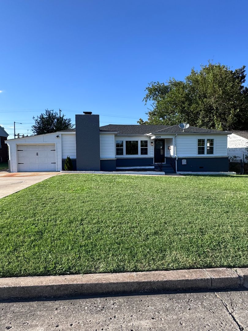 Tulsa House: 4509 E 21st Pl