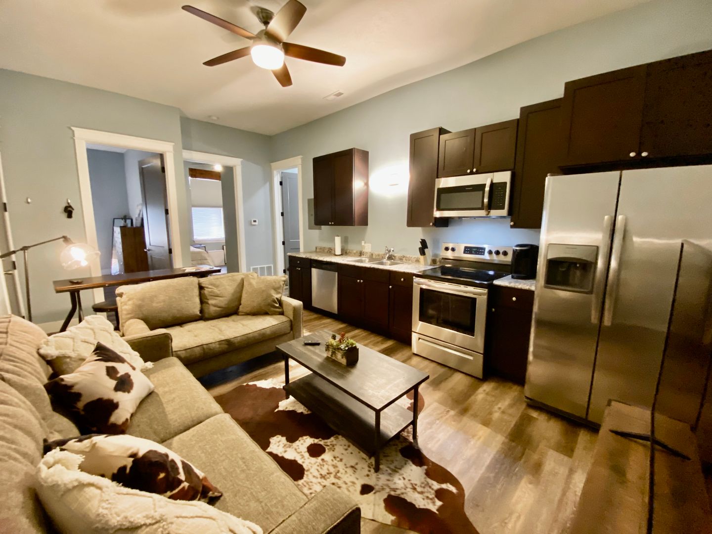 Dodge City Apartment: 320 W Wyatt Earp