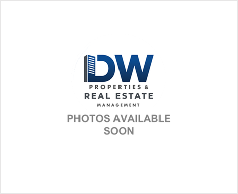 2 bed, 1 bath Spacious Apartment in Great Location