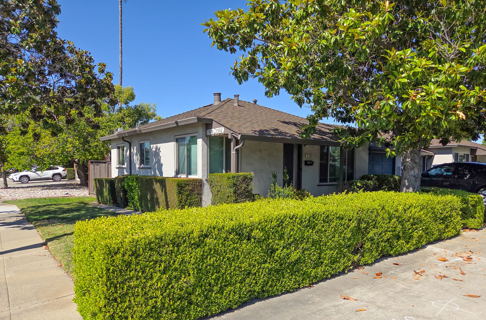 Sunnyvale Apartment: 1530 S Wolfe Rd