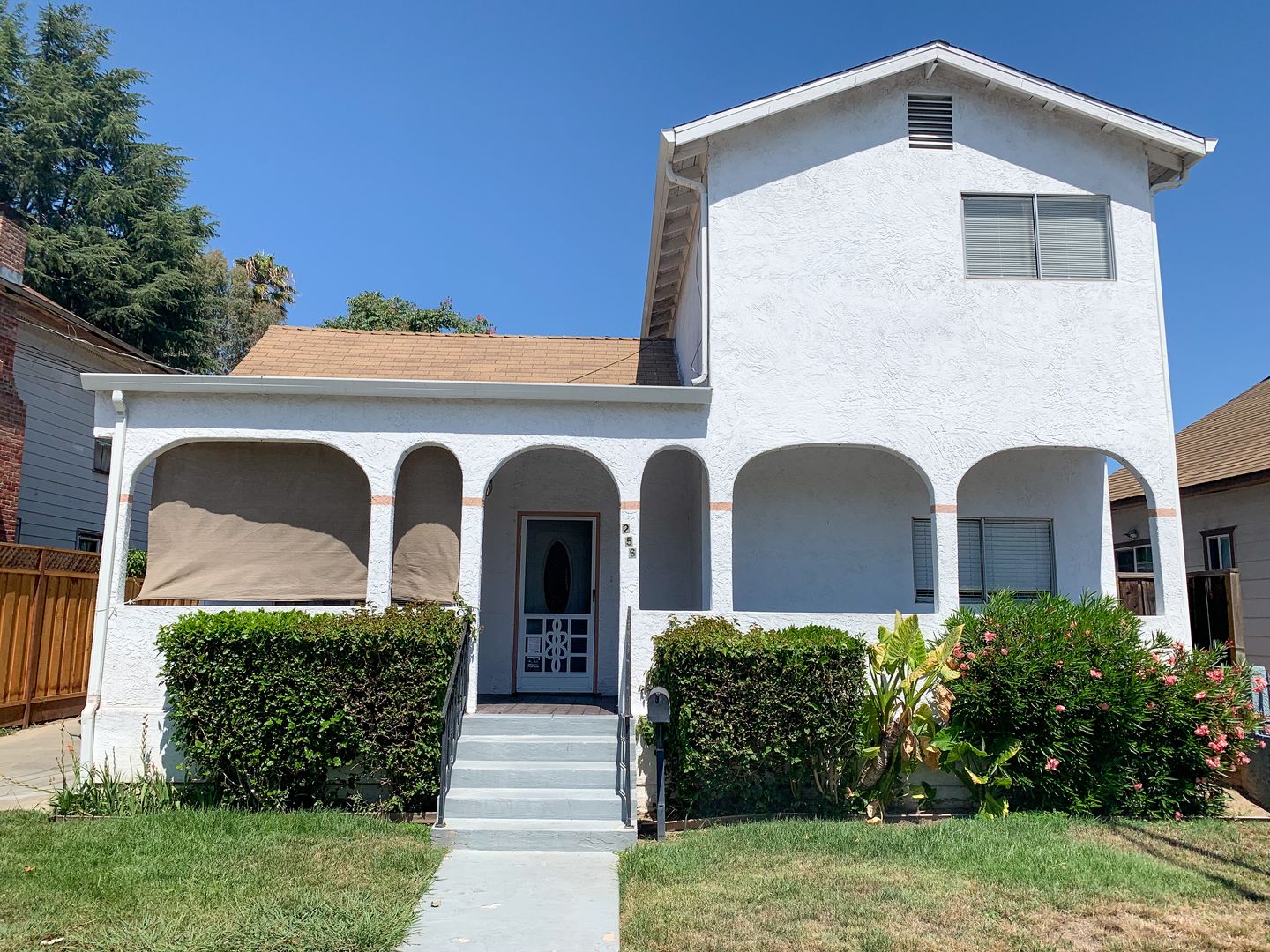San Jose House: 256 N 16th St