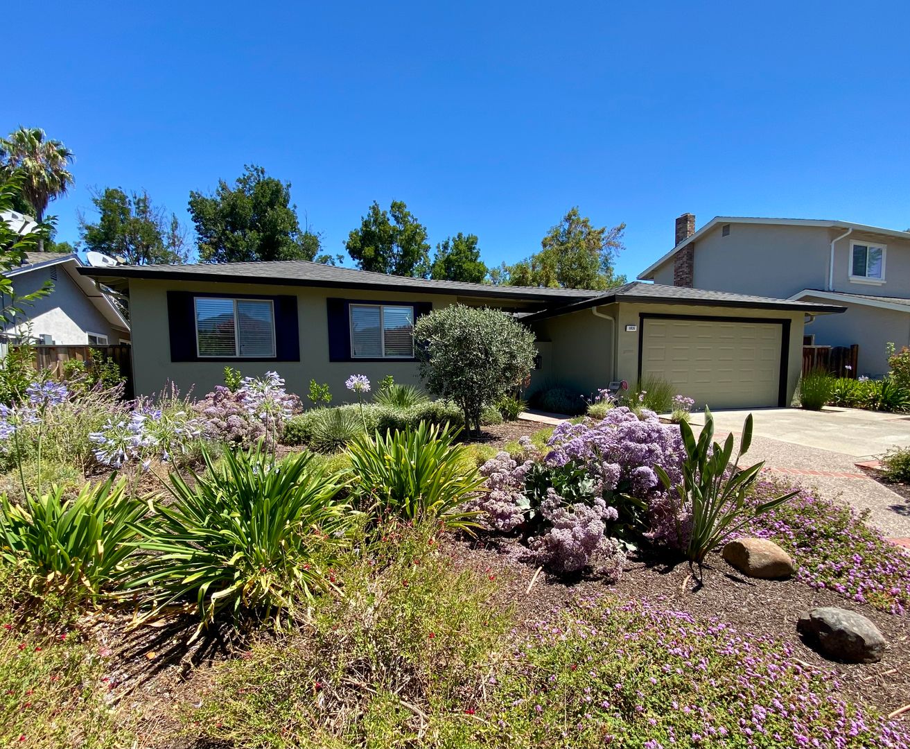 San Jose House: 1031 Mount Carmel Dr