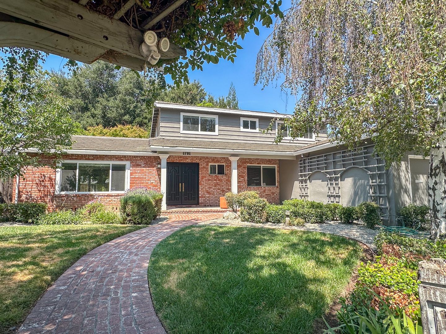 San Jose House: 1791 Grace Ave