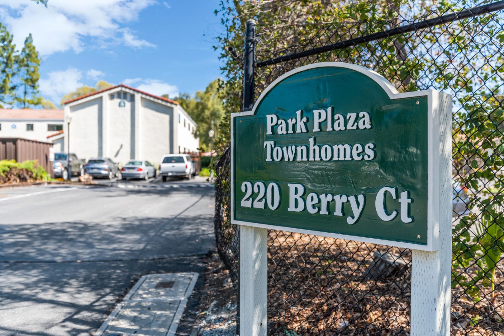 Morgan Hill Apartment: 220 Berry Ct