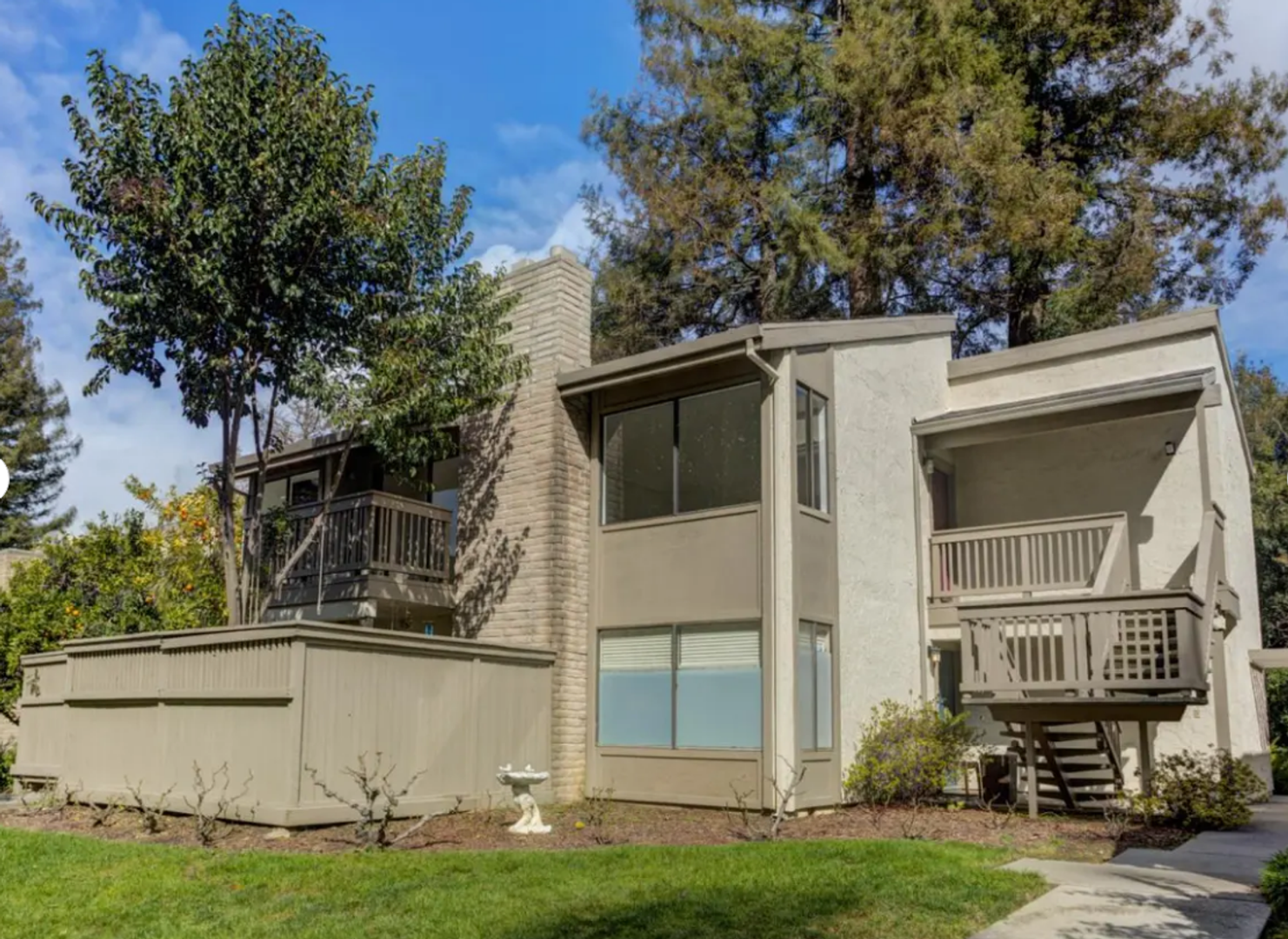 Saratoga Condo: 19820 Vineyard Ln