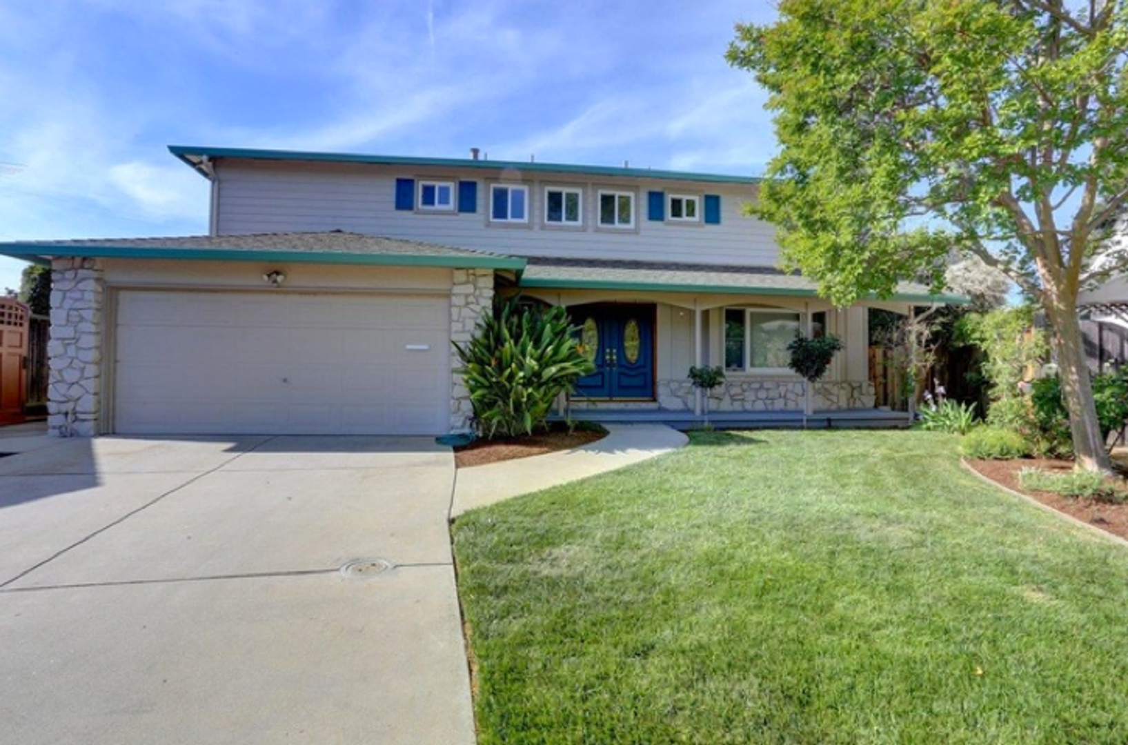 Santa Clara House: 3185 Temple Ct