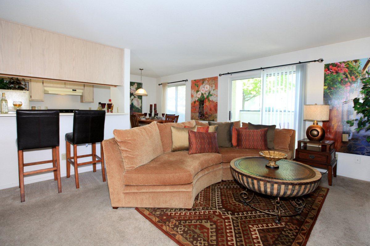 Fresno Apartment: 5150 North Valentine Avenue