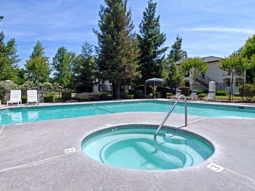 Fresno Apartment: 5150 North Valentine Avenue
