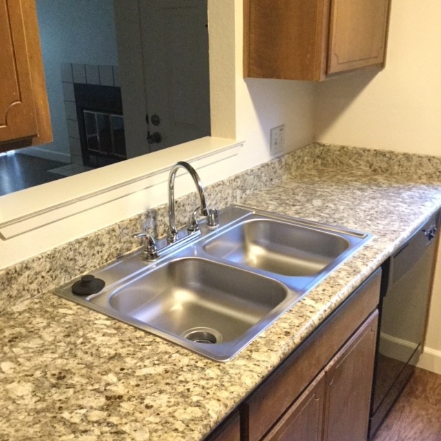 Clovis Apartment: 740 Villa Avenue