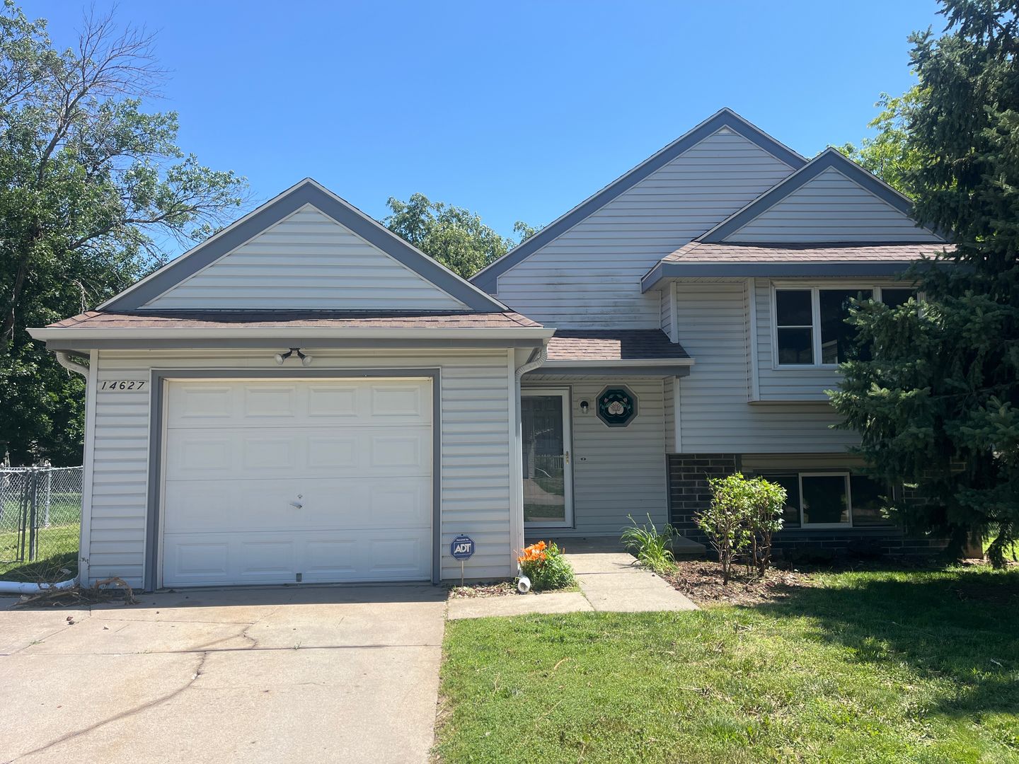 Omaha House: 14627 Echo Hills Drive
