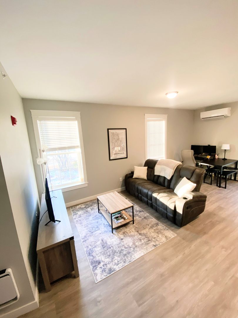 Scarborough Apartment: 1 Richards Way