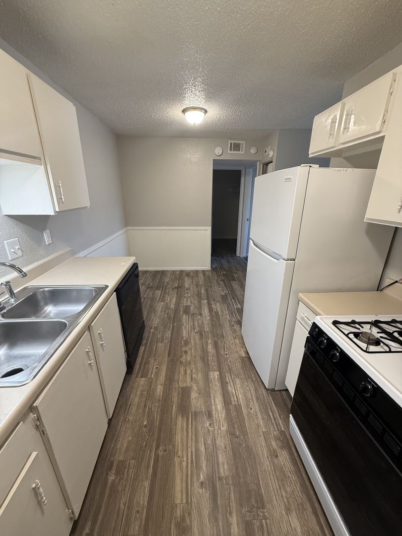 Sapulpa Apartment: 207 N Hickory